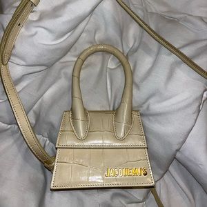 Jacquemus le chiquito clutch off-white croc